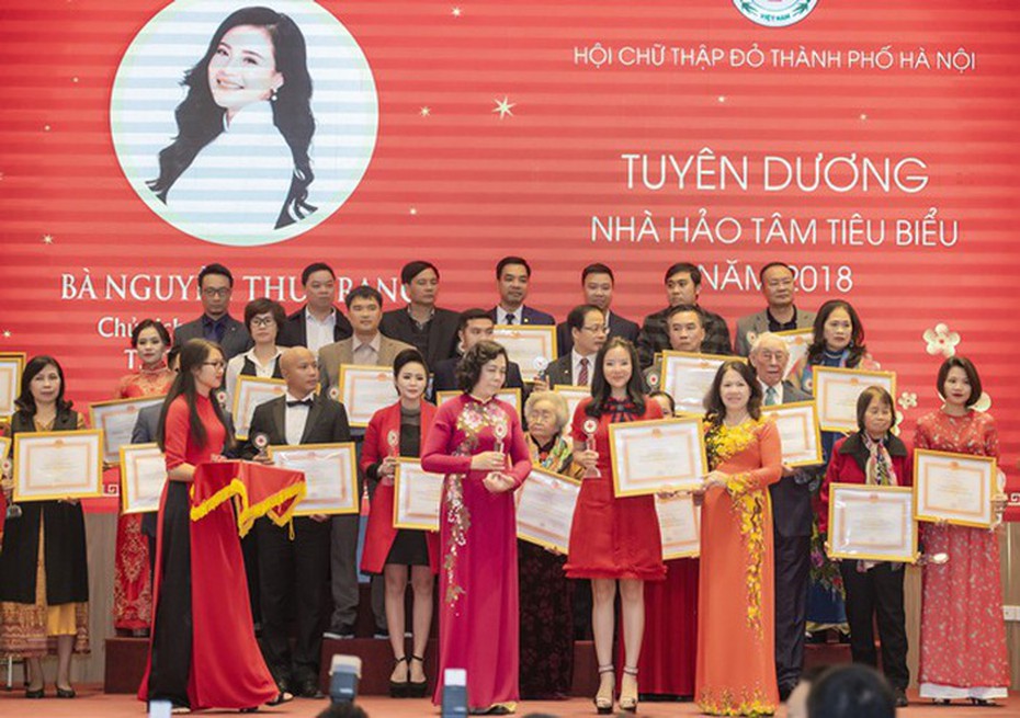 Vướng nghi án gian thương có được làm từ thiện?
