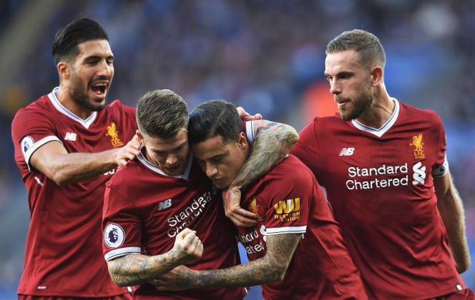 Liverpool lại thắng hiểm: Gã khổng lồ vẫn bước trên đôi chân đất sét