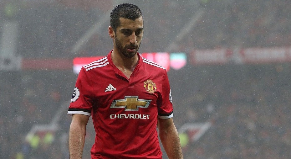 Man Utd thắng trận, Mourinho ngỏ lời xin lỗi Mkhitaryan