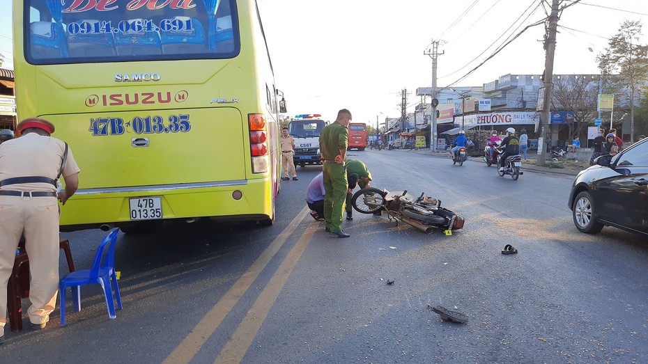 Cụ ông 91 tuổi thiệt mạng sau khi va chạm với xe khách