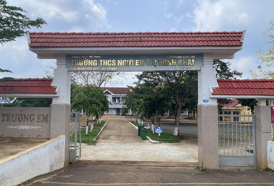 Nữ giáo viên Ngữ văn thừa nhận hành vi tát học sinh trong giờ thi