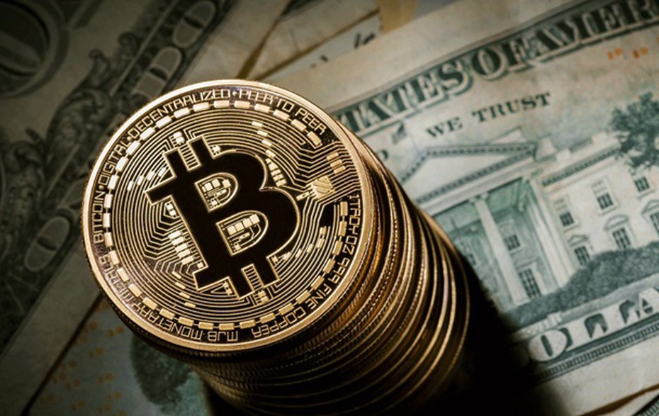 Bitcoin tăng “điên cuồng”, bong bóng tiền ảo sắp nổ?