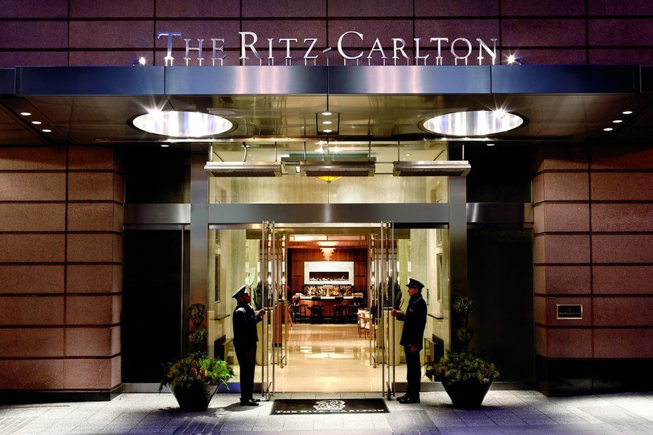 Ritz-Carlton: "Nhà tù mạ vàng" giam lỏng hoàng tử của Saudi Arabia có gì đặc biệt?