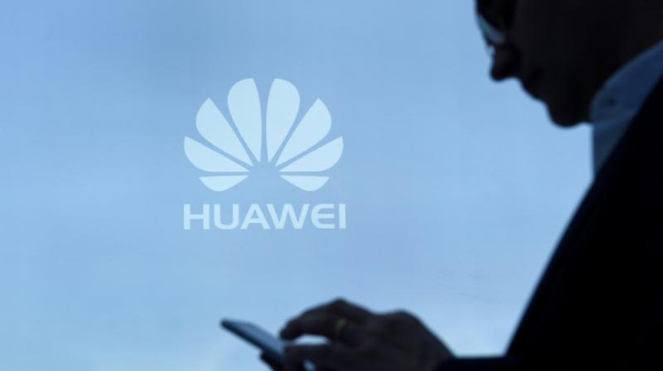 Mỹ "cấm cửa" thiết bị và công nghệ của Huawei trong hệ thống chính phủ