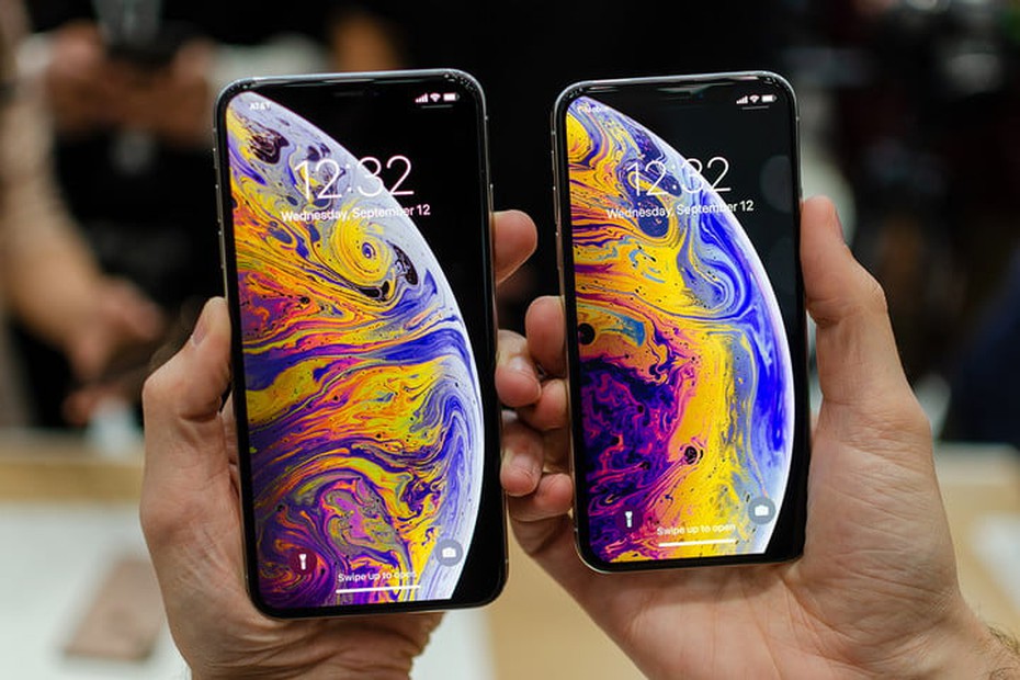 iPhone XS giá bán cả ngàn đô: Có đáng đồng tiền bát gạo?