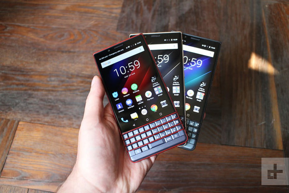 BlackBerry KEY2 LE bán chính thức: Bàn phím đẹp, camera kép, giá 10,5 triệu đồng