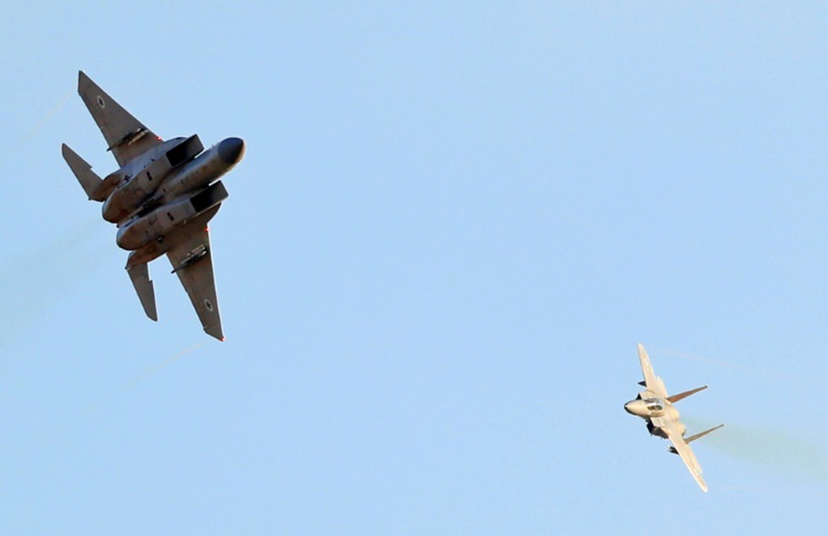 Kịch bản rủi ro giữa Israel và Iran: Nga buộc phải ra tay để Syria không đứng giữa "tên bay đạn lạc?