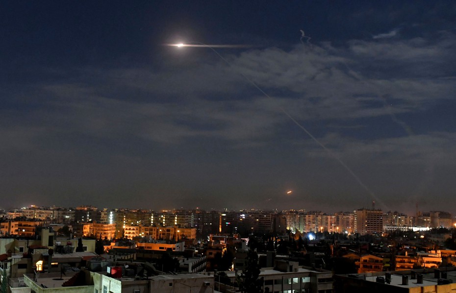 "Chán ngấy" việc phải cắn răng chịu đựng: Có phải Syria, Iran đã bí mật pháo kích Israel "trả đũa"?