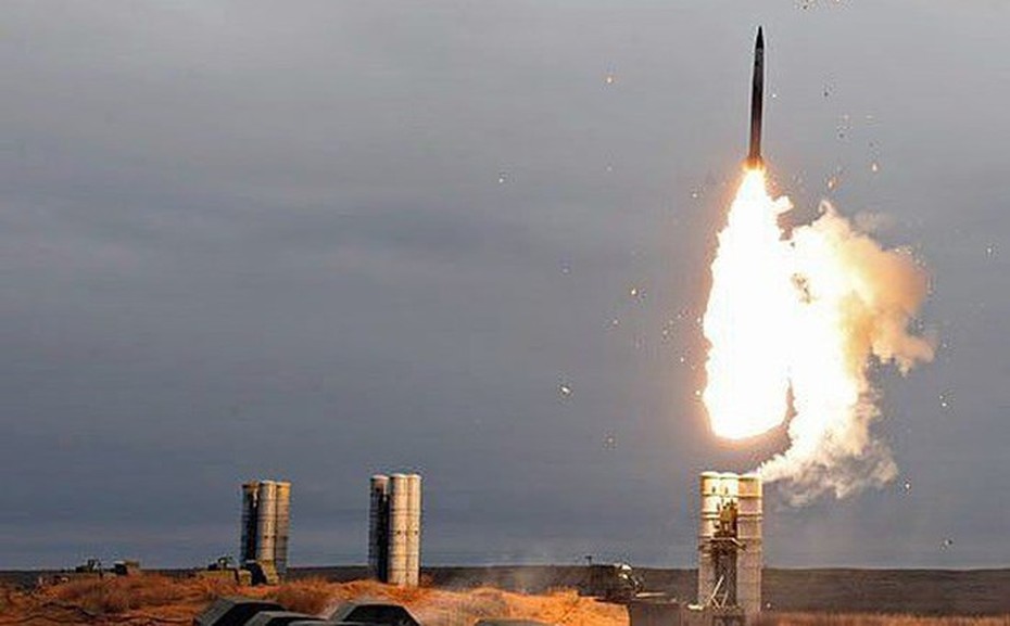 "Độ cong Trái đất" là lý do khiến S-300 "tắt điện" khi máy bay Israel oanh tạc Syria?