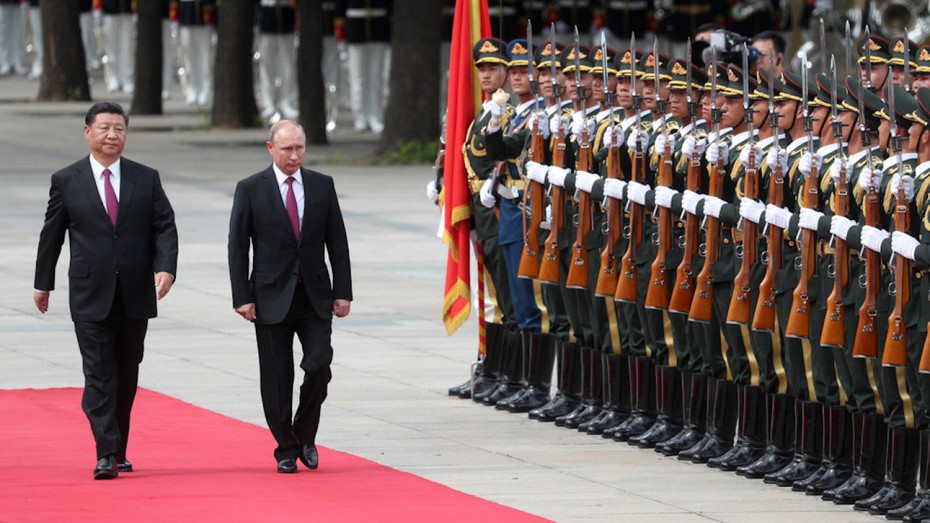 Ông Putin và những trả lời bất ngờ: "Bật đèn xanh" cho liên minh quân sự Nga-Trung?