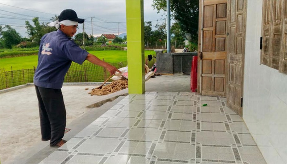 Nóng 24H: Bợm nhậu tuổi 20 vung dao bấm gây cuồng sát