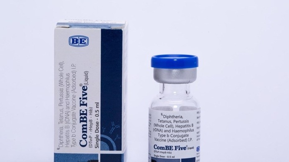 Cục Quản lý dược yêu cầu khẩn trương kiểm định vắc xin ComBE Five