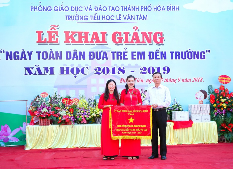 Trường Tiểu học Lê Văn Tám tạo dựng niềm tin từ chất lượng giáo dục