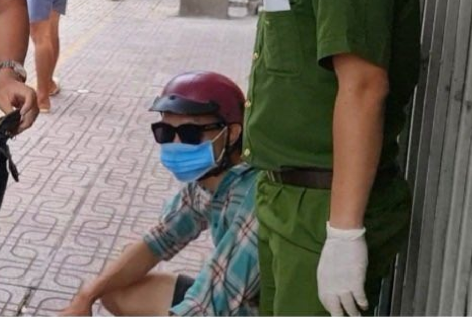 Tạm giữ đối tượng dương tính với ma túy đi cướp giật, vượt chốt kiểm dịch