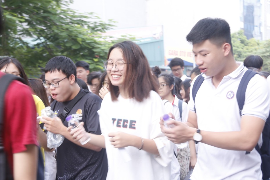 Tuyển sinh năm 2019: Nhiều trường đại học công bố điểm chuẩn xét học bạ đầu tiên