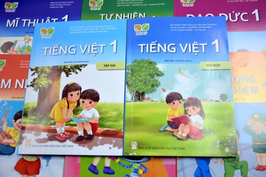 Sách Tiếng Việt 1 bộ “Kết nối...” của NXBGD: Phải sửa ngay, thưa Bộ trưởng!