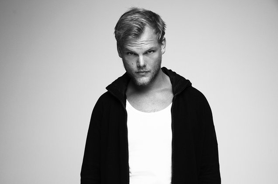 Nguyên nhân DJ nổi tiếng người Thuỵ Điển Avicii đột ngột qua đời ở tuổi 28