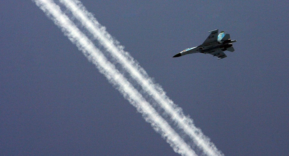 Chiến đấu cơ Su-27 của Nga bị "tố" áp sát máy bay quân sự Mỹ