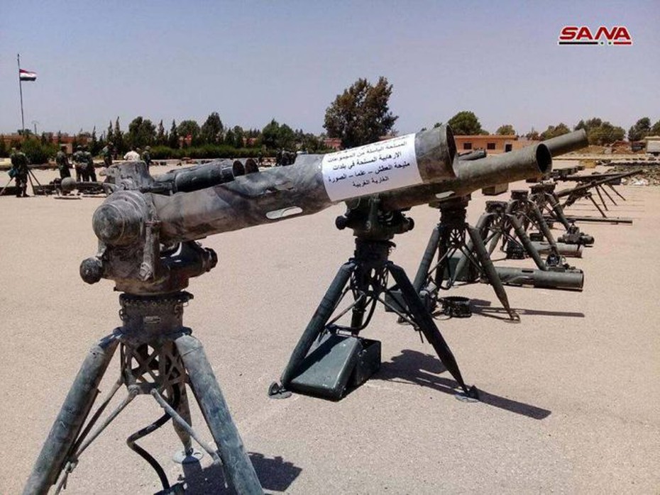 Chiến sự Syria: Điều bất ngờ trong kho vũ khí của khủng bố mới được phát hiện ở Idlib