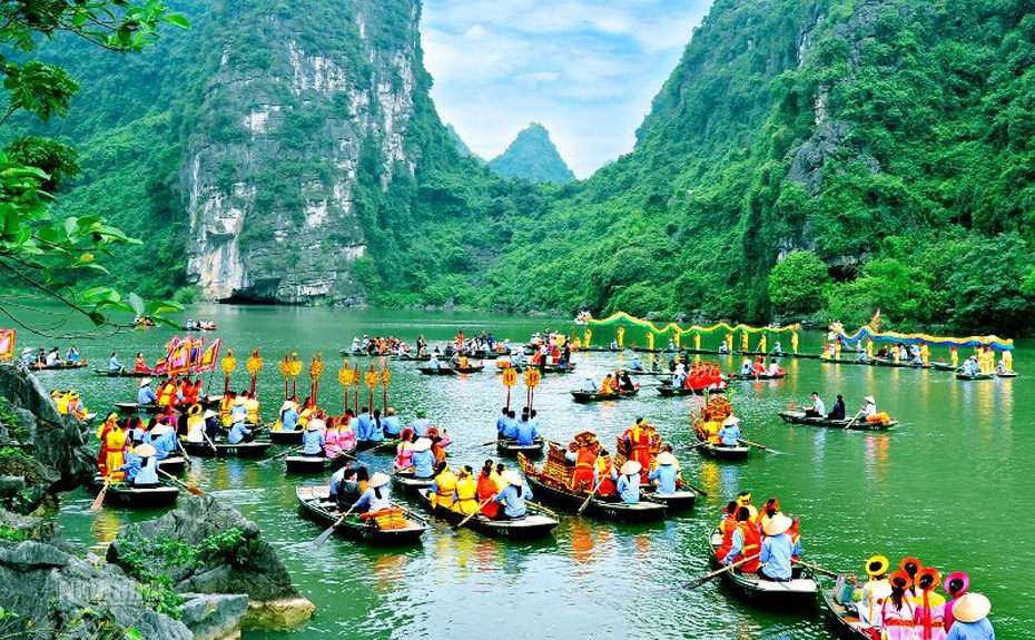 Sôi động thị trường tour du lịch dịp nghỉ lễ 2/9