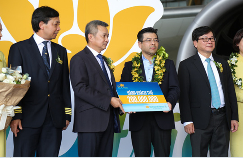 Vietnam Airlines đón hành khách thứ 200 triệu