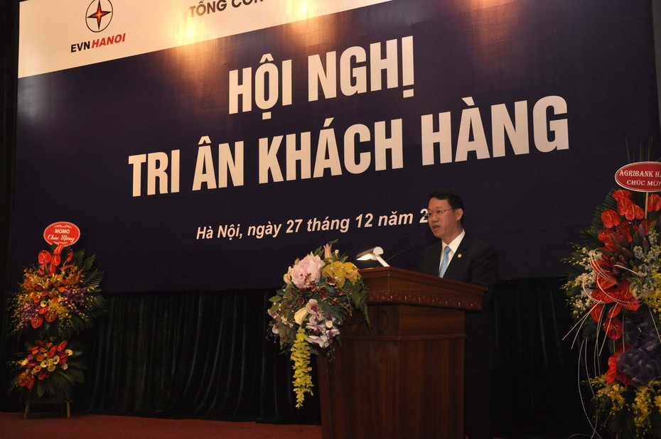 EVN HANOI tri ân khách hàng sử dụng điện trên địa bàn Thủ đô