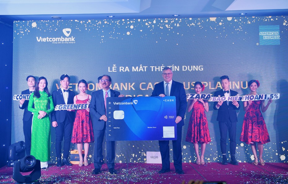 Thẻ Vietcombank Cashplus Platinum American Express Thẻ tín dụng hoàn tiền tốt nhất thị trường