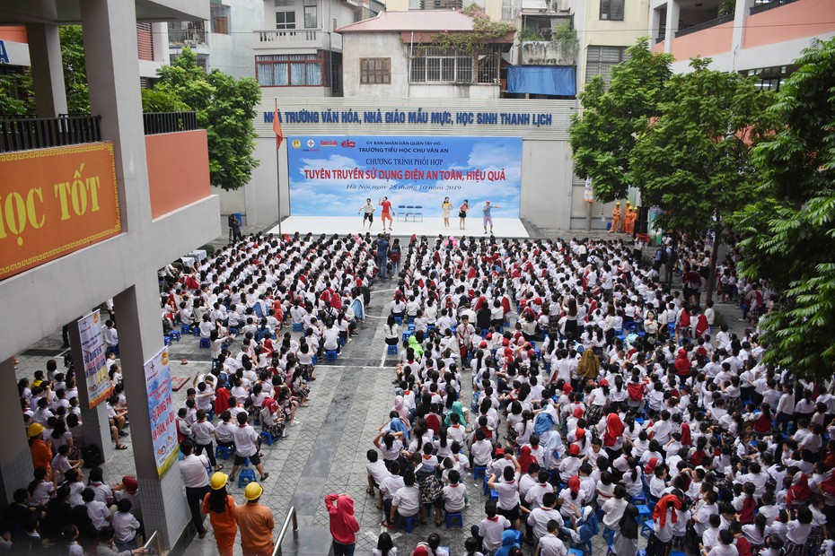 Đẩy mạnh tuyên truyền sử dụng điện an toàn, hiệu quả tại các trường học trên địa bàn Thủ đô