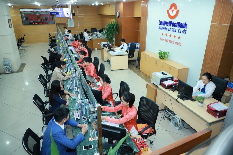 LienVietPostBank dẫn đầu các ngân hàng thương mại cổ phần về mạng lưới giao dịch