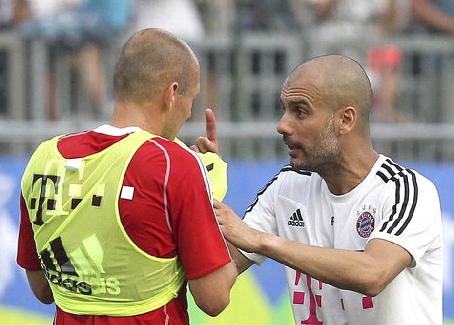 Robben bất mãn, M.U rộng cửa đón sao bự