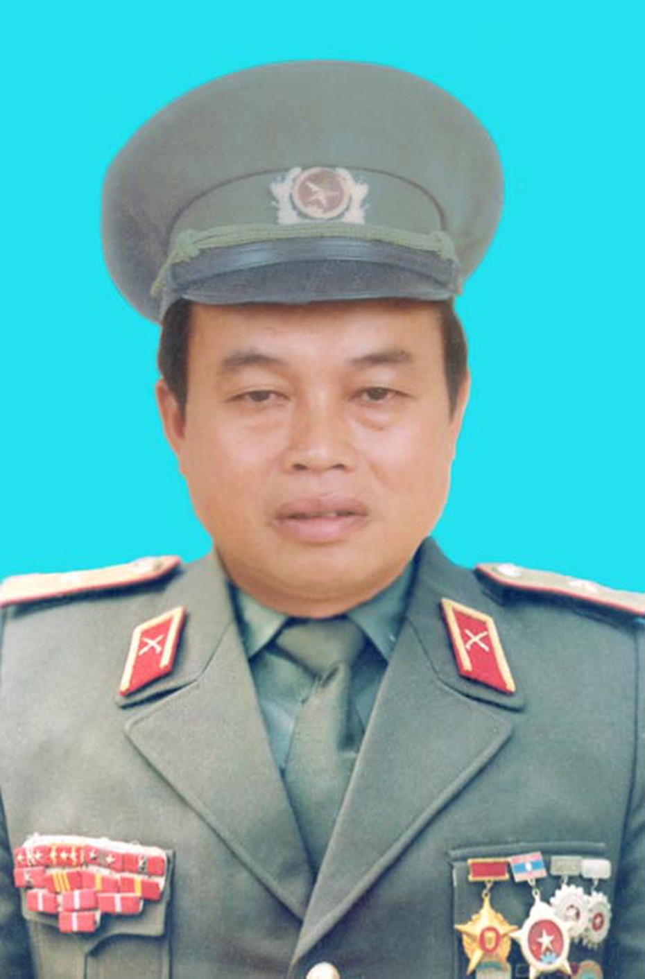Chuyện tình cảm động của vị tướng Mường đầu tiên