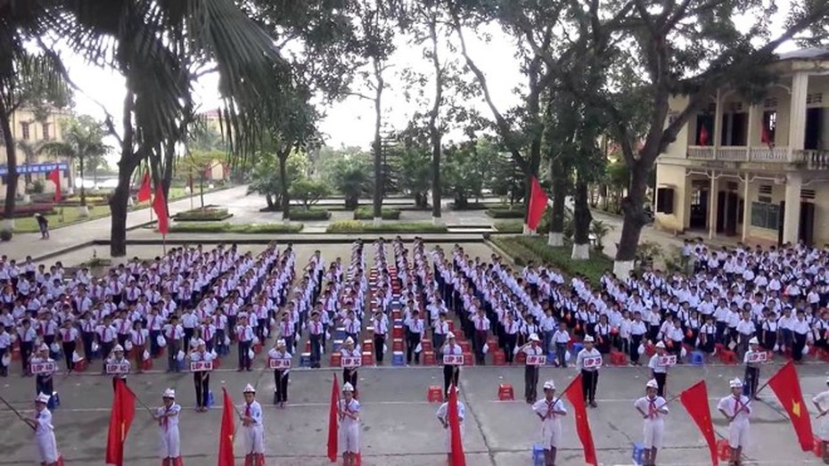 Thực hiện nghiêm việc hát Quốc ca trong nghi thức chào cờ