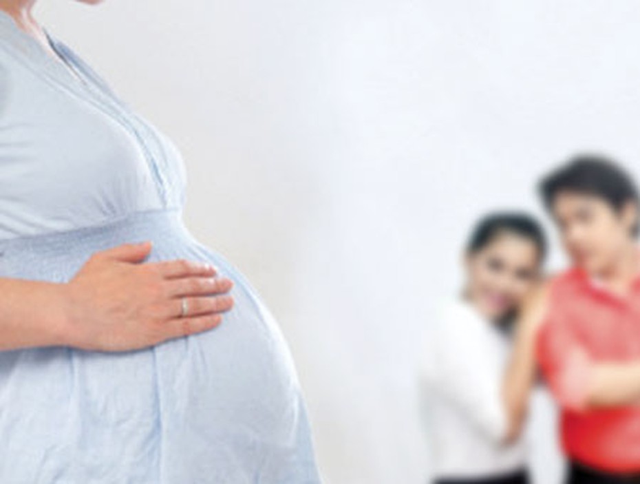 Em gái mang thai hộ anh trai liệu có loạn luân?