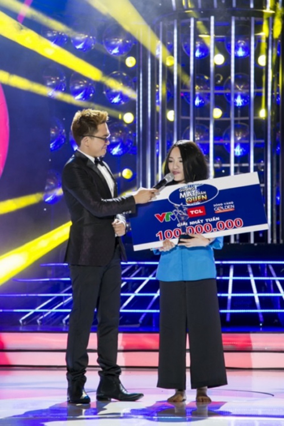 Gương mặt thân quen 2015 tập 12: Nhật Thủy hát ru 'ẵm' 100 triệu