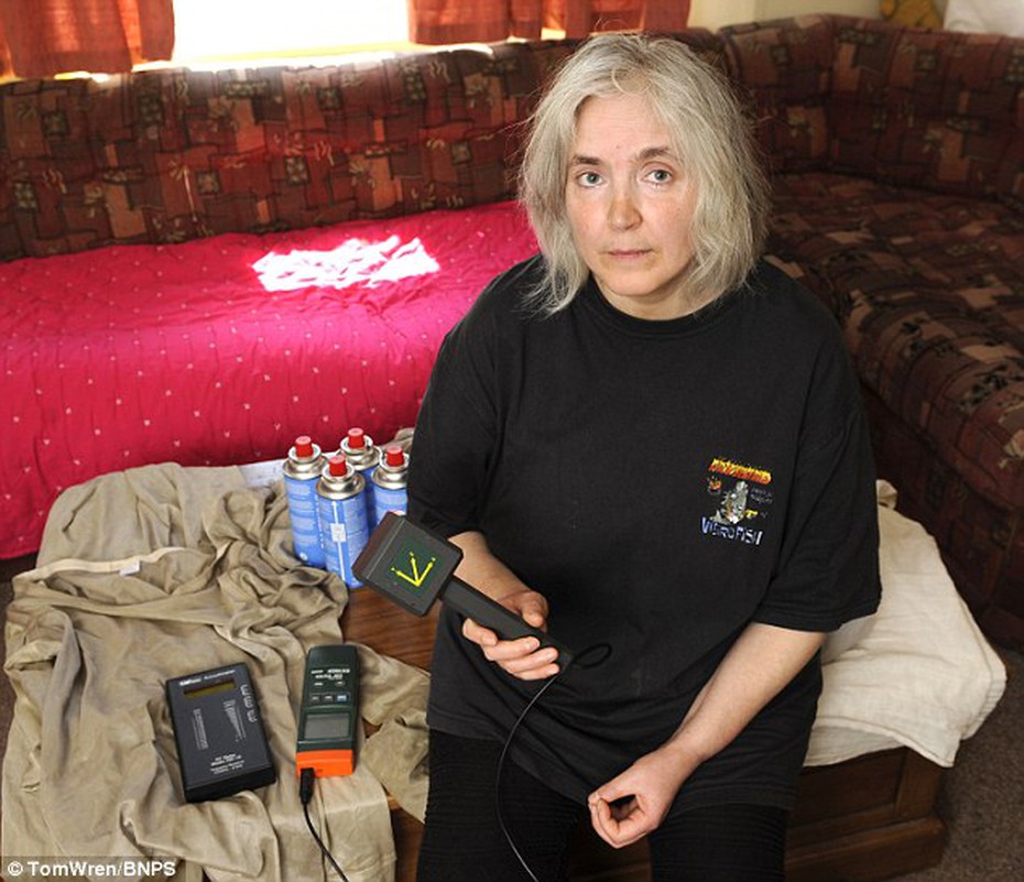 Nỗi thống khổ của người phụ nữ bị dị ứng với… điện