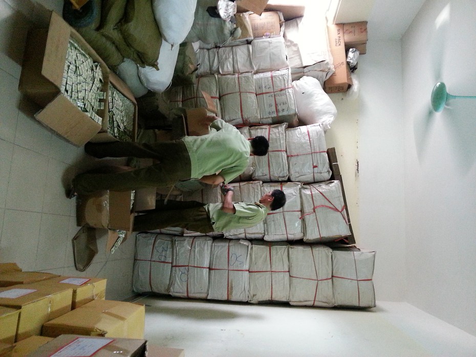 Phát hiện gần 700.000 bao cao su Trung Quốc mác Korea, Malaysia