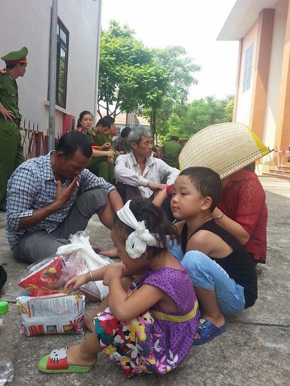 Vụ 'quan tài diễu phố': Vì sao nhân chứng quan trọng vắng mặt?