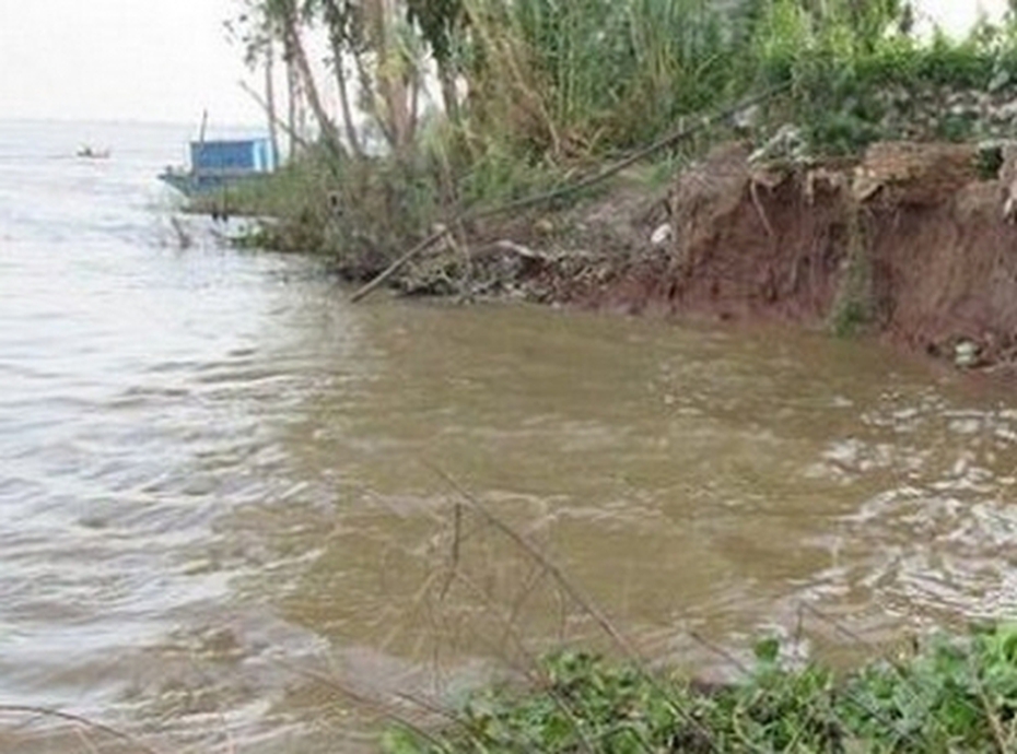 Dự án lấn sông Đồng Nai:Dân kêu “trời” vì đi trên rác, ngồi trên rác