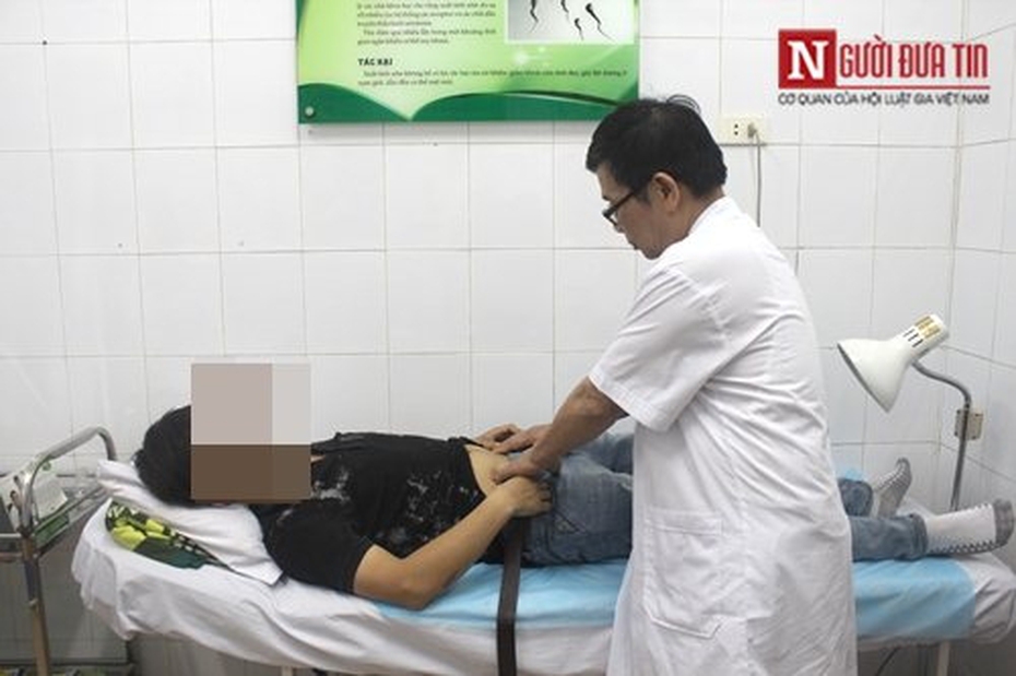 Quý ông cay đắng ‘nhận quà’ sùi mào gà từ nhân tình trẻ