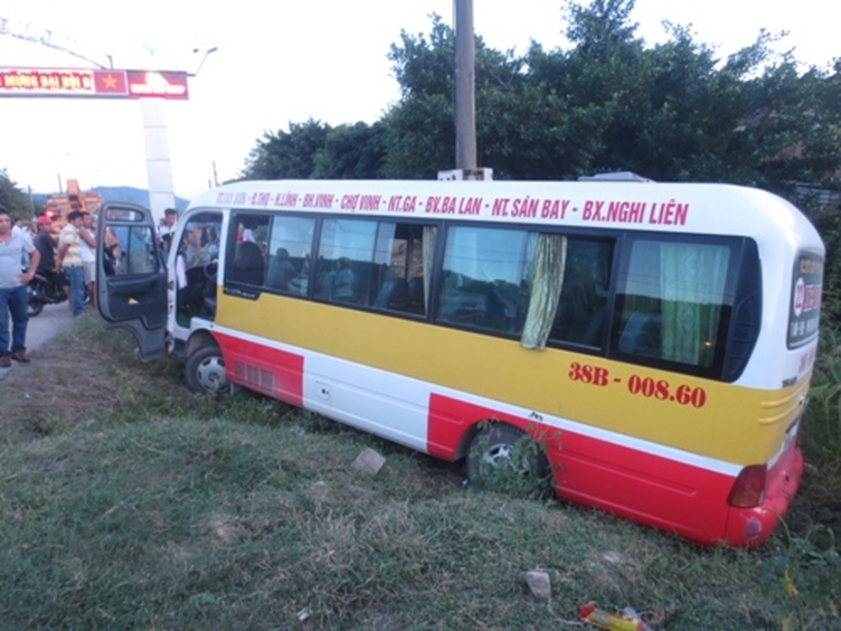 Khởi tố kẻ cướp vô lăng xe buýt lái đâm loạn xạ trên phố