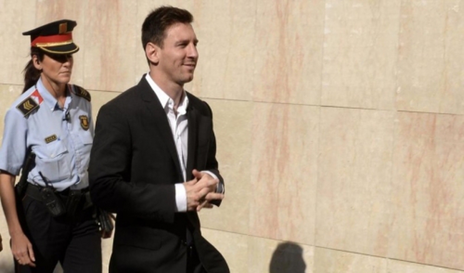 Messi lại đối mặt án tù 2 năm vì nghi án trốn thuế