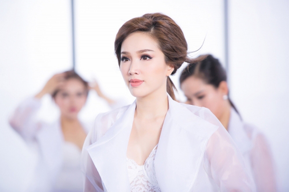 Bảo Thy ‘lột xác’ gợi cảm trong MV mới ‘I’m sorry babe’