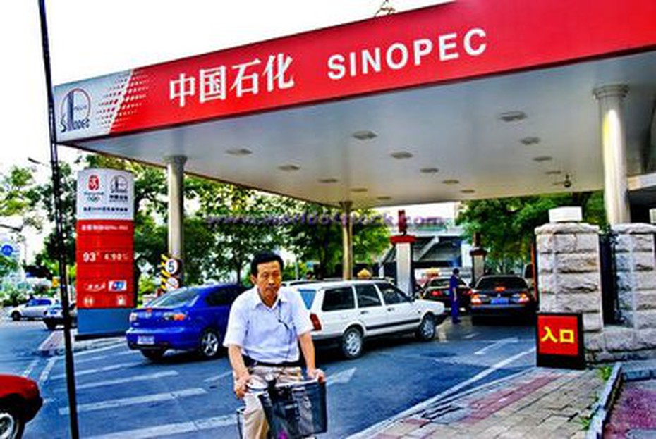 TQ lấn tới, xây cây xăng trái phép trên đảo Phú Lâm, Hoàng Sa
