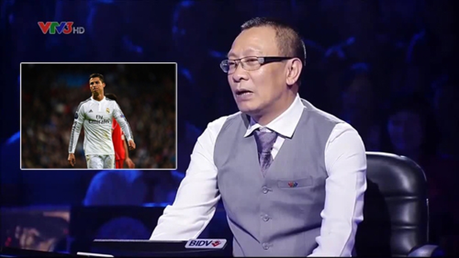 Ronaldo bị Lại Văn Sâm chê 'không ra đàn ông, không ra phụ nữ'