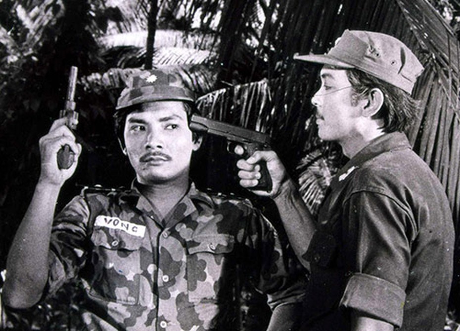 Lời tiên tri Thương Tín ở tù, đúng nơi giam Bạch Hải Đường