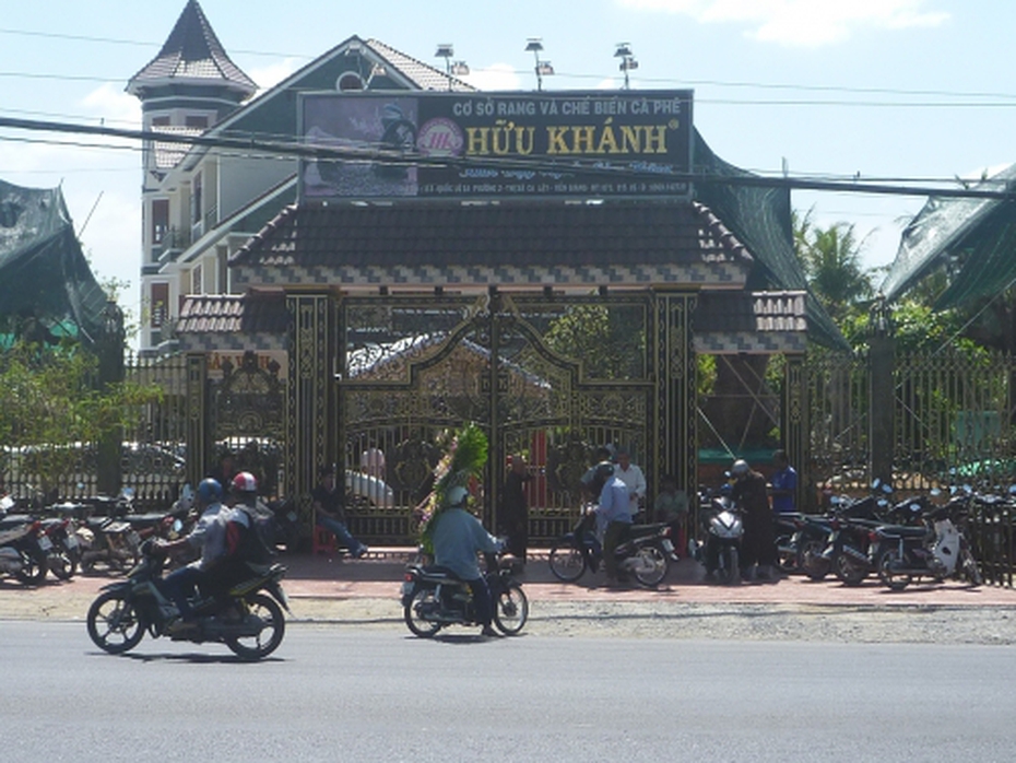 Bắt được sát thủ giết gia đình đại gia kinh doanh cà phê Tiền Giang?
