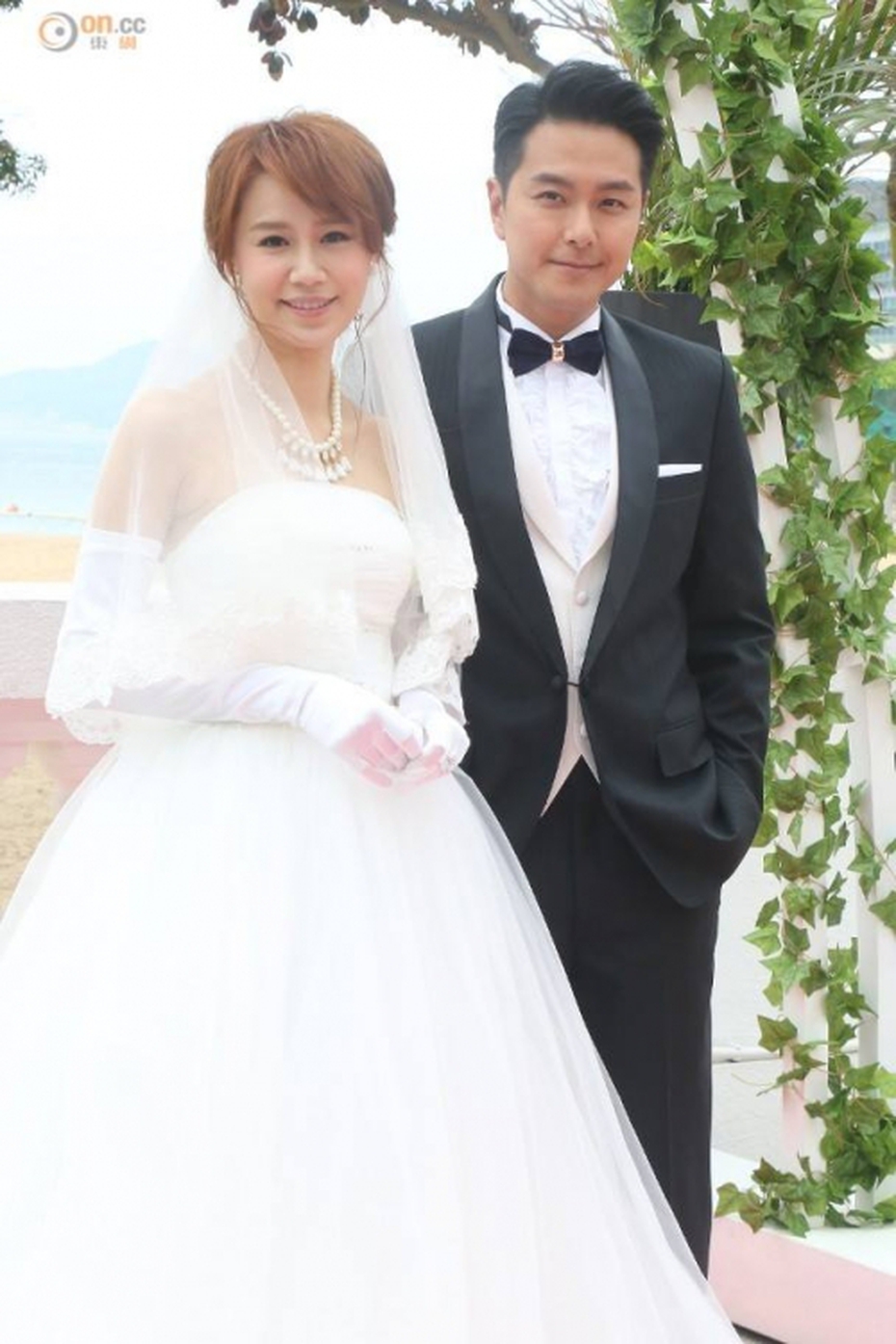 Huỳnh Thúy Như bất ngờ kết hôn Tiêu Chính Nam chỉ là giả