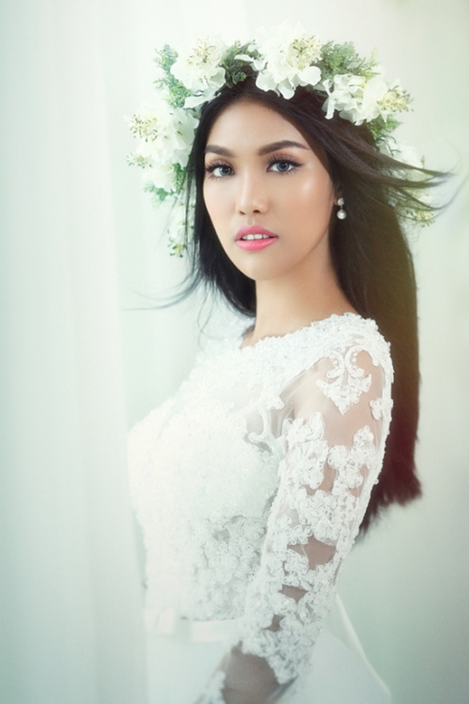 Trần Ngọc Lan Khuê – nhan sắc Việt lần đầu tiên lọt Top 50 nhan sắc thế giới