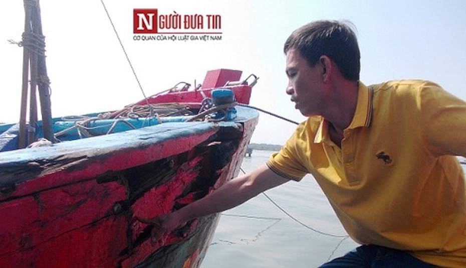 Tàu cá ngư dân bị tàu lạ đâm thủng ở vùng biển Hoàng Sa