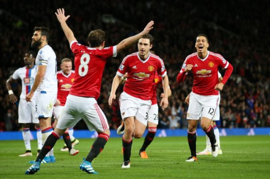 Highlight: MU 2-0 Crystal Palace (Đá bù vòng 30 NHA)